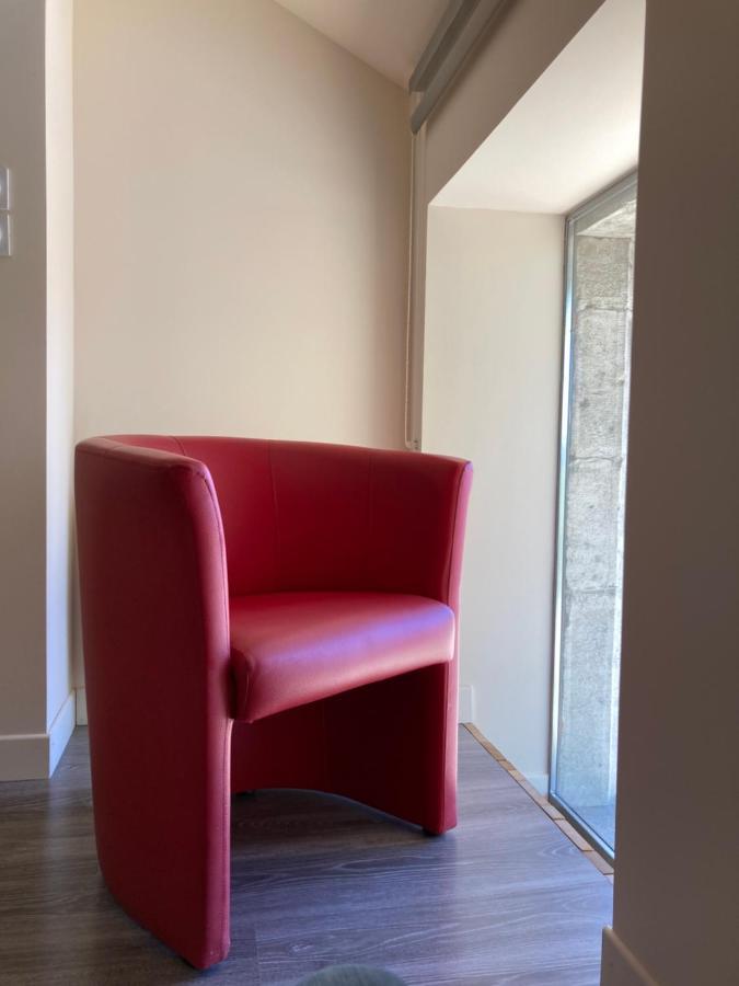 La Chambre Du Tonneau Montigny-sur-l'Ain Ngoại thất bức ảnh
